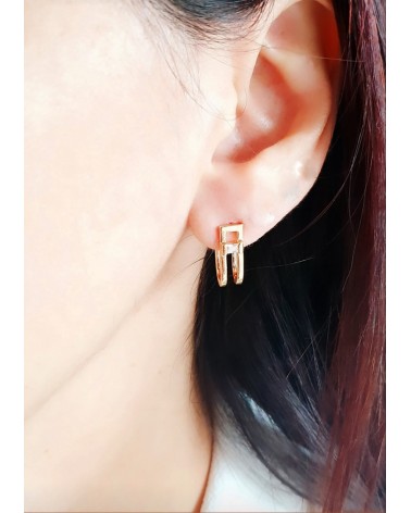 Boucles d'oreilles en plaqué or pendantes forme rectangle et oxyde de zirconium