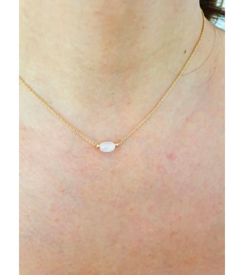 Collier en plaqué or et quartz rose ovale