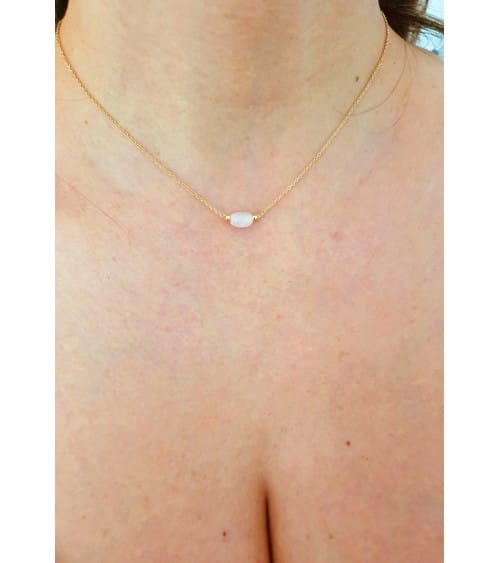 Collier en plaqué or et quartz rose ovale