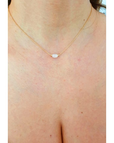 Collier en plaqué or et quartz rose ovale