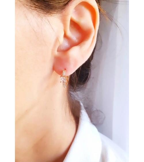 Boucles d'oreilles créoles en plaqué or de forme carré avec oxyde de zirconium