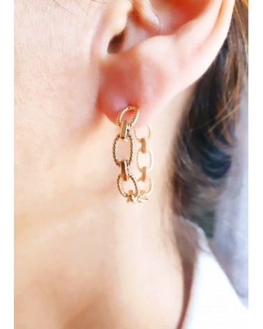 Boucles d'oreilles créoles en plaqué or avec maillons ovales tressés