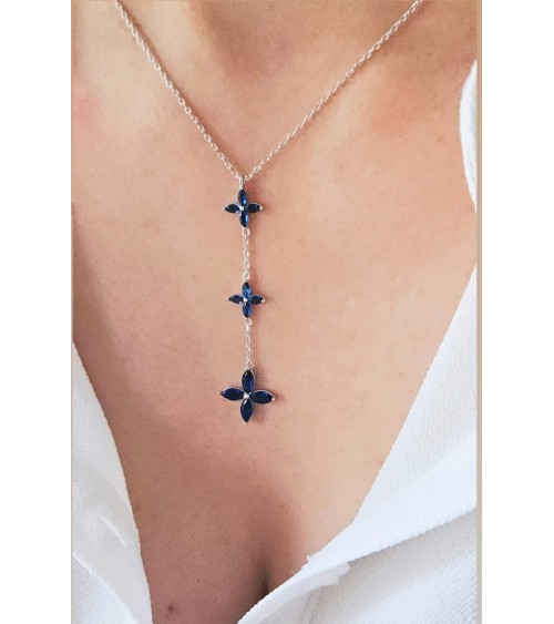 Collier en argent 925/1000ème rhodié en forme Y avec trio de fleurs bleu saphir