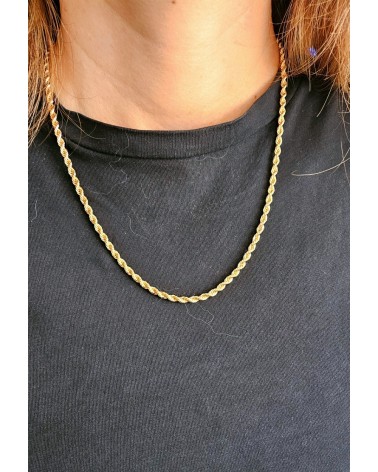 Collier torsadé en plaqué or en longueur 50cm