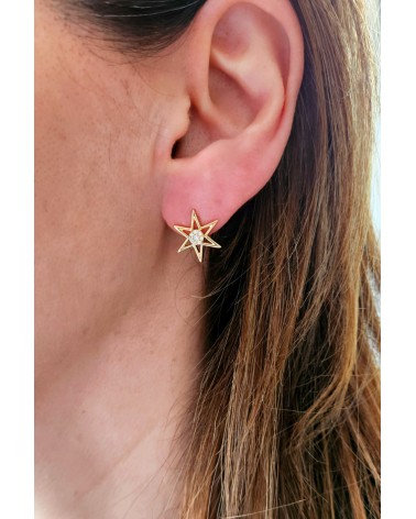 Boucles d'oreilles étoile en plaqué or et oxyde de zirconium au centre