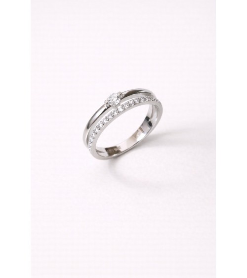 Bague double anneau en argent 925/1000 rhodié surmonté d'un oxyde de zirconium
