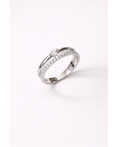 Bague double anneau en argent 925/1000 rhodié surmonté d'un oxyde de zirconium