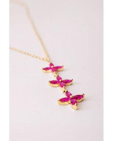 Collier en plaqué or et trio de fleurs en verre couleur fuchsia