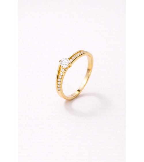 Bague solitaire double rangs lisses en plaqué or et un rang avec oxydes de zirconium