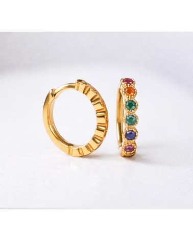 Mini créoles en plaqué or serties d'oxydes de zirconium multicolores