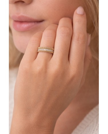 Bague anneau en plaqué or avec un rang d'oxydes de zirconium, les autres rangs boules
