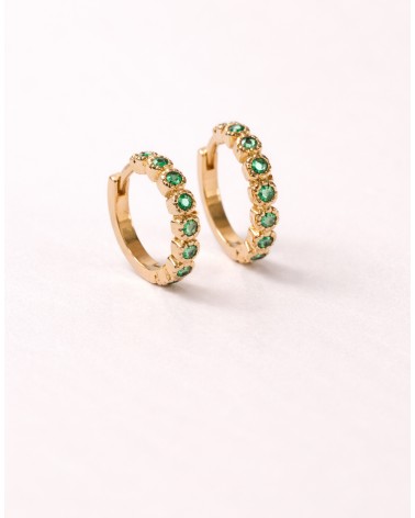 Mini créoles en plaqué or serties d'oxydes de zirconium teintés vert