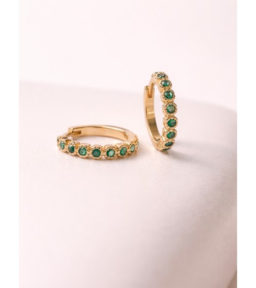 Mini créoles en plaqué or serties d'oxydes de zirconium teintés vert