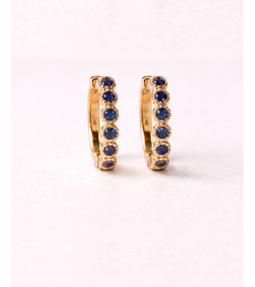 Mini créoles en plaqué or serties d'oxydes de zirconium teintés bleu marine