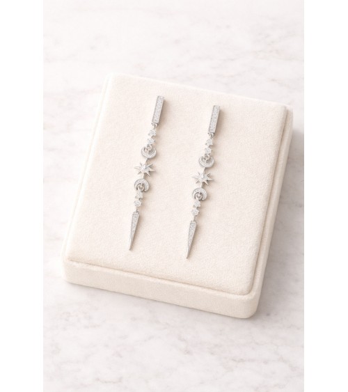 Boucles d'oreilles pendantes en argent 925/1000 rhodié avec motifs étoile, lune, et pointe en oxydes de zirconium