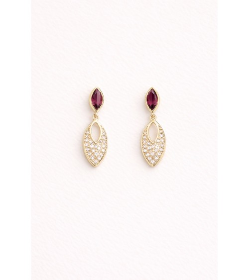 Boucles d'oreilles forme amande en plaqué or et oxydes de zirconium et verre couleur rubis