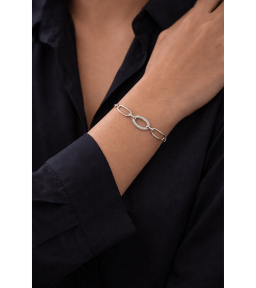 Bracelet en argent 925/1000 rhodié avec 3 maillons ovales dont un serti d'oxydes de zirconium