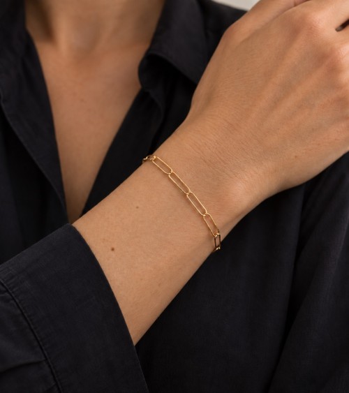 Bracelet en plaqué or à maillons rectangles striés
