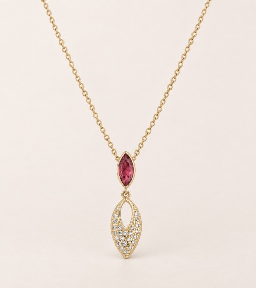 Collier amande en plaqué or, verre couleur rubis et oxydes de zirconium