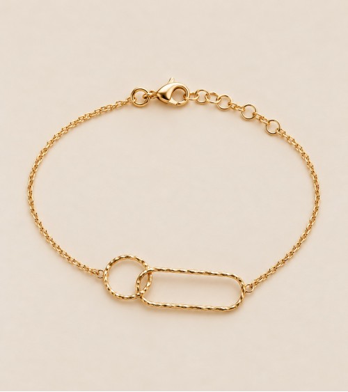 Bracelet en plaqué or à deux anneaux striés entrelacés