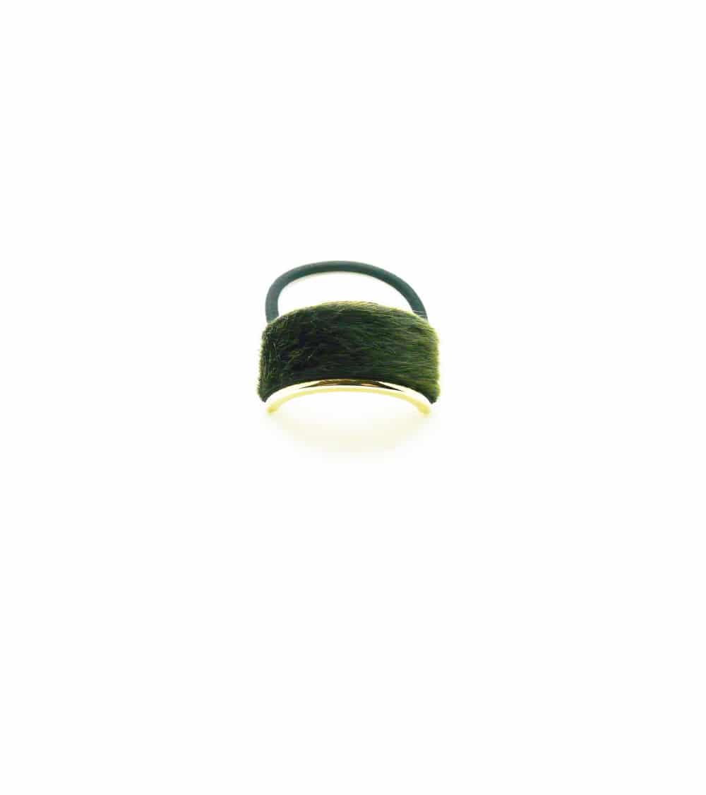 Chouchou élastique avec rectangle (6 cm sur 2 m) en métal doré recouvert de fourrure synthétique vert foncé