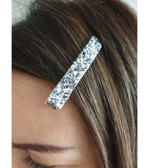 Pince à cheveux "croco" en métal argenté recouvert de paillettes argentées et noires (6cm)