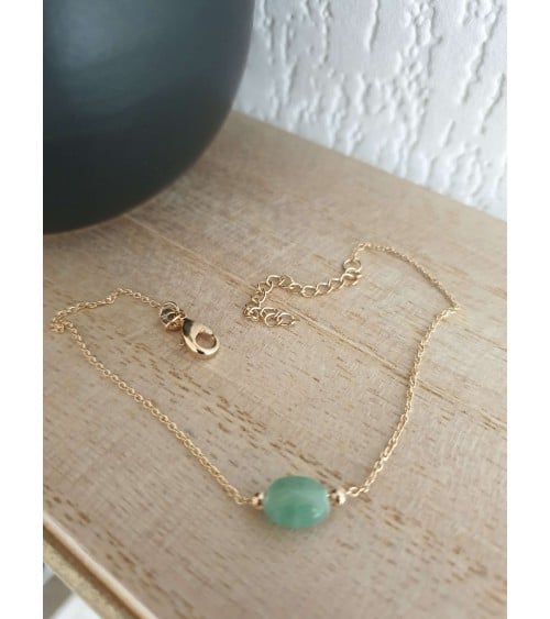 Bracelet en plaqué or avec une pierre ovale aventurine, en longueur 18 cm réglable à 42 et 40 cm