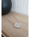 Collier en argent 925/1000 rhodié avec un rond dentelé avec pastille lisse en son centre